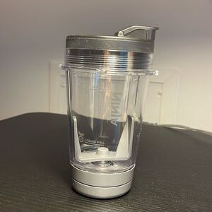 Ninja‎ Smoothie blender bowl with lid